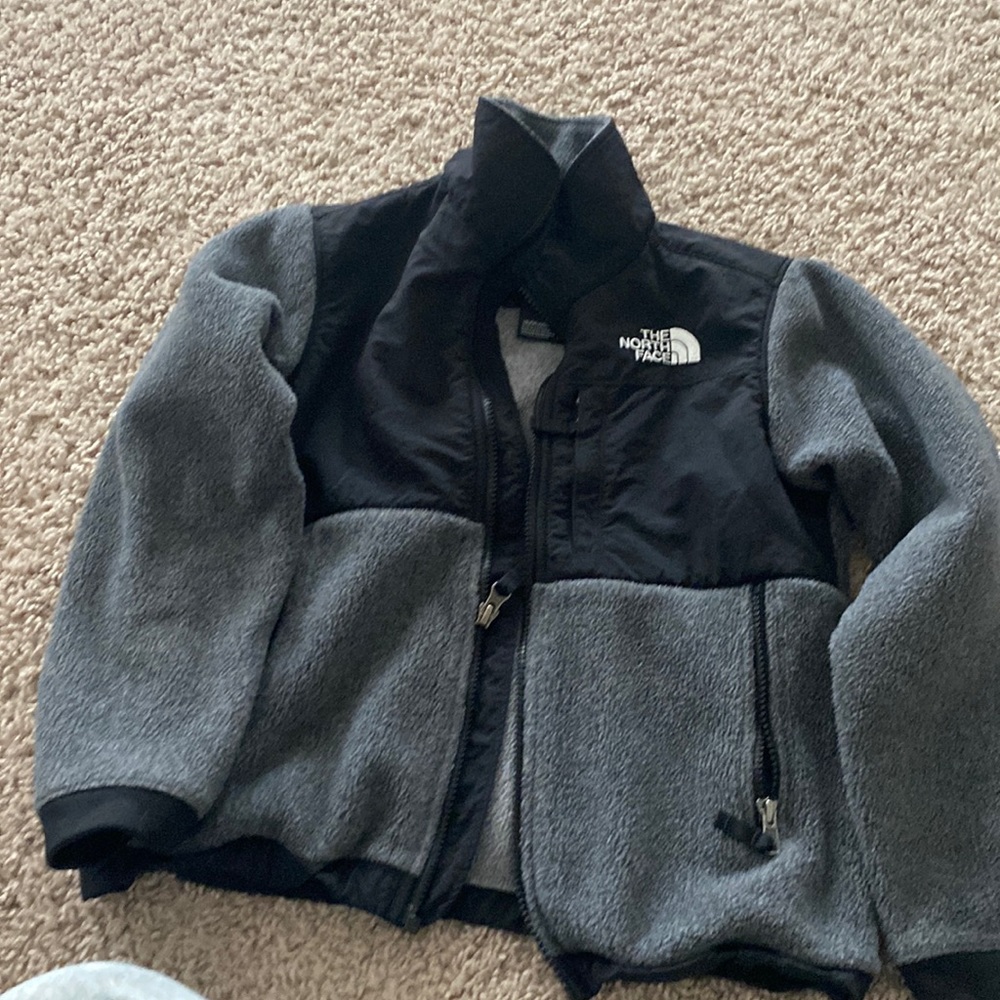 North Face Denali jacket Big Boy Size Small-7/8